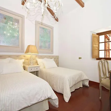 Villa Puerto Del Carmen Sleeps 10 Pool Wifi *